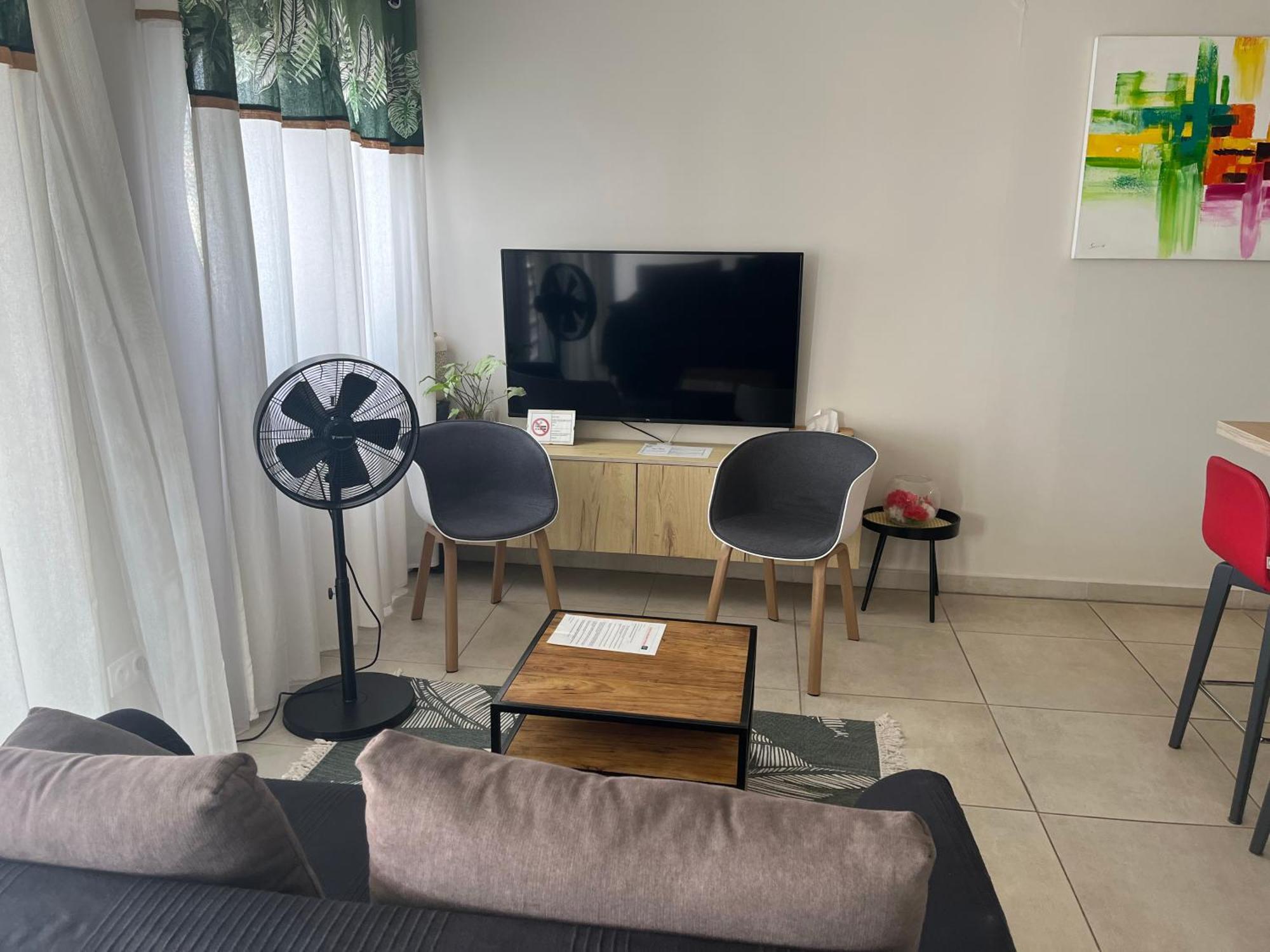 Standing Residence Tevai 파페에테 외부 사진
